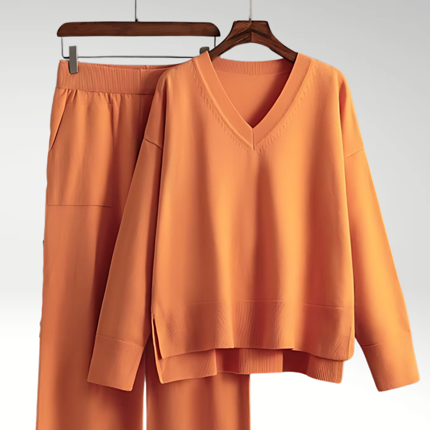 Marceau Toronto | Luxe Ensemble deux pièces col V