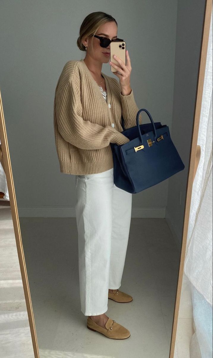 <h1><strong>Aimé par tout le monde.</strong></h1>