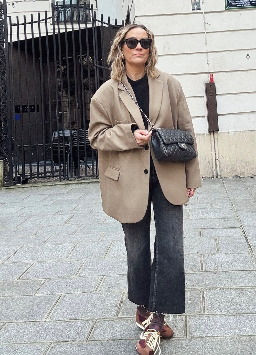 <h1><strong>Aimé par tout le monde.</strong></h1>